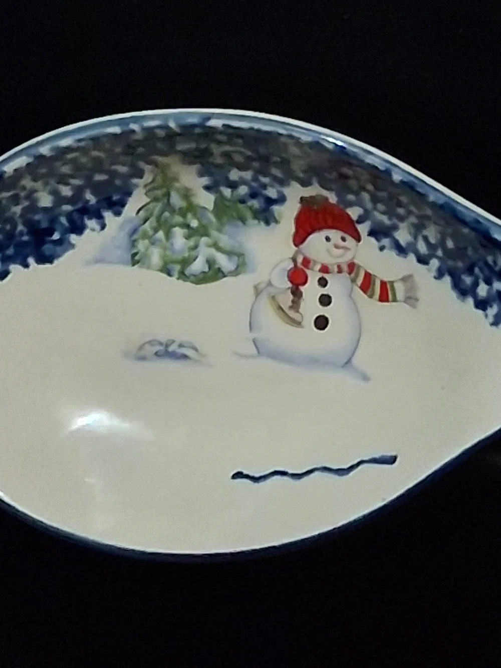 Thompson Blue and Red Snowman Ceramic Spoon Rest
